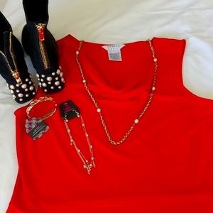 PLEASE FEEL FREE TO MAKE AN OFFER ON ALL OR ANY ITEMS❣️